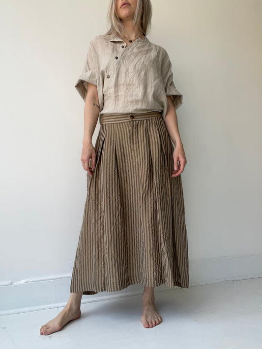 forme tucked bell skirt