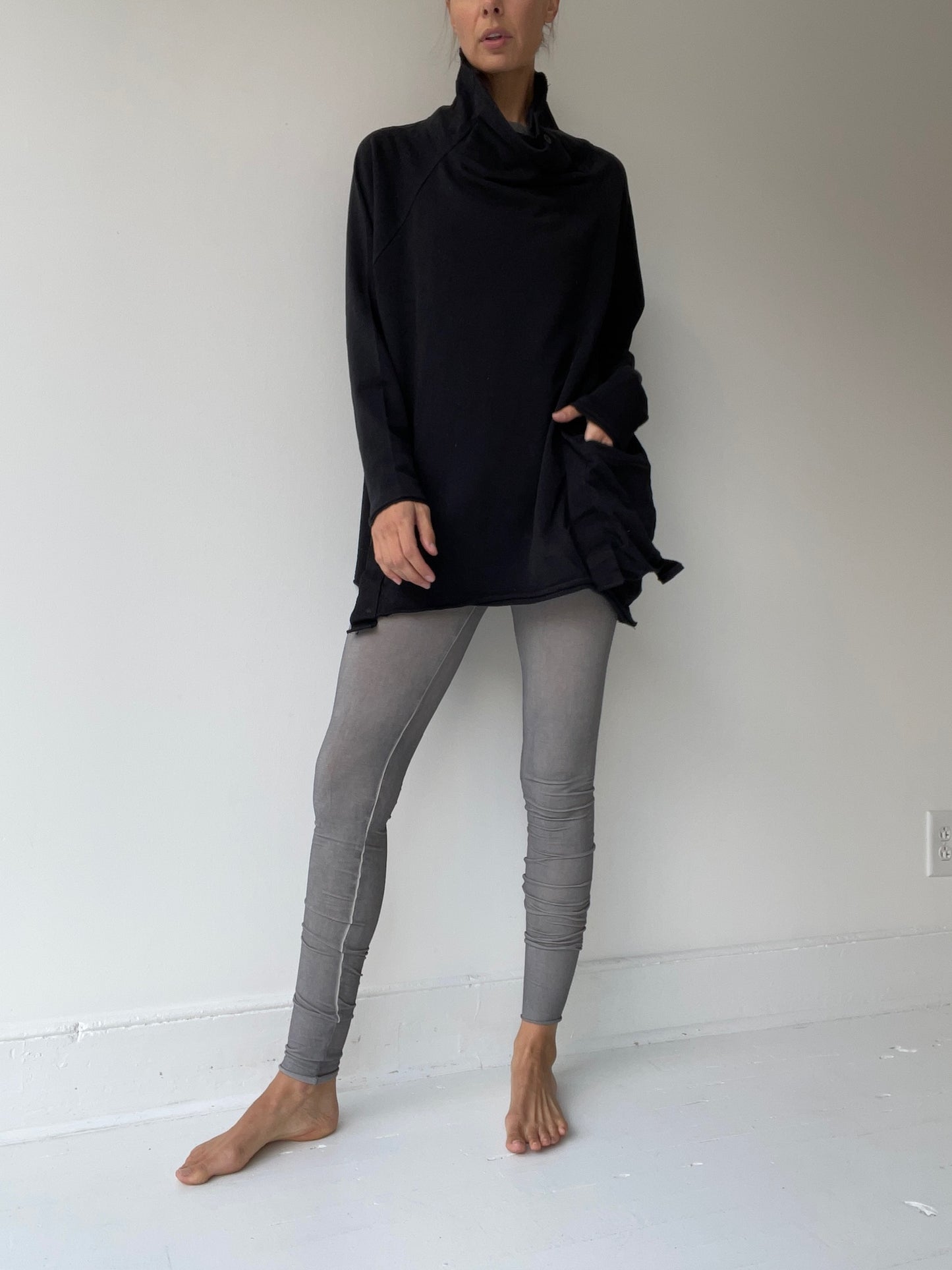 rundholz black label mock neck pullover