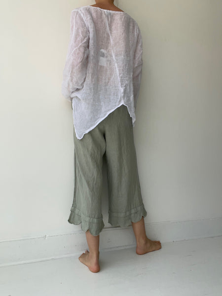 krista larson cropped kite shirt