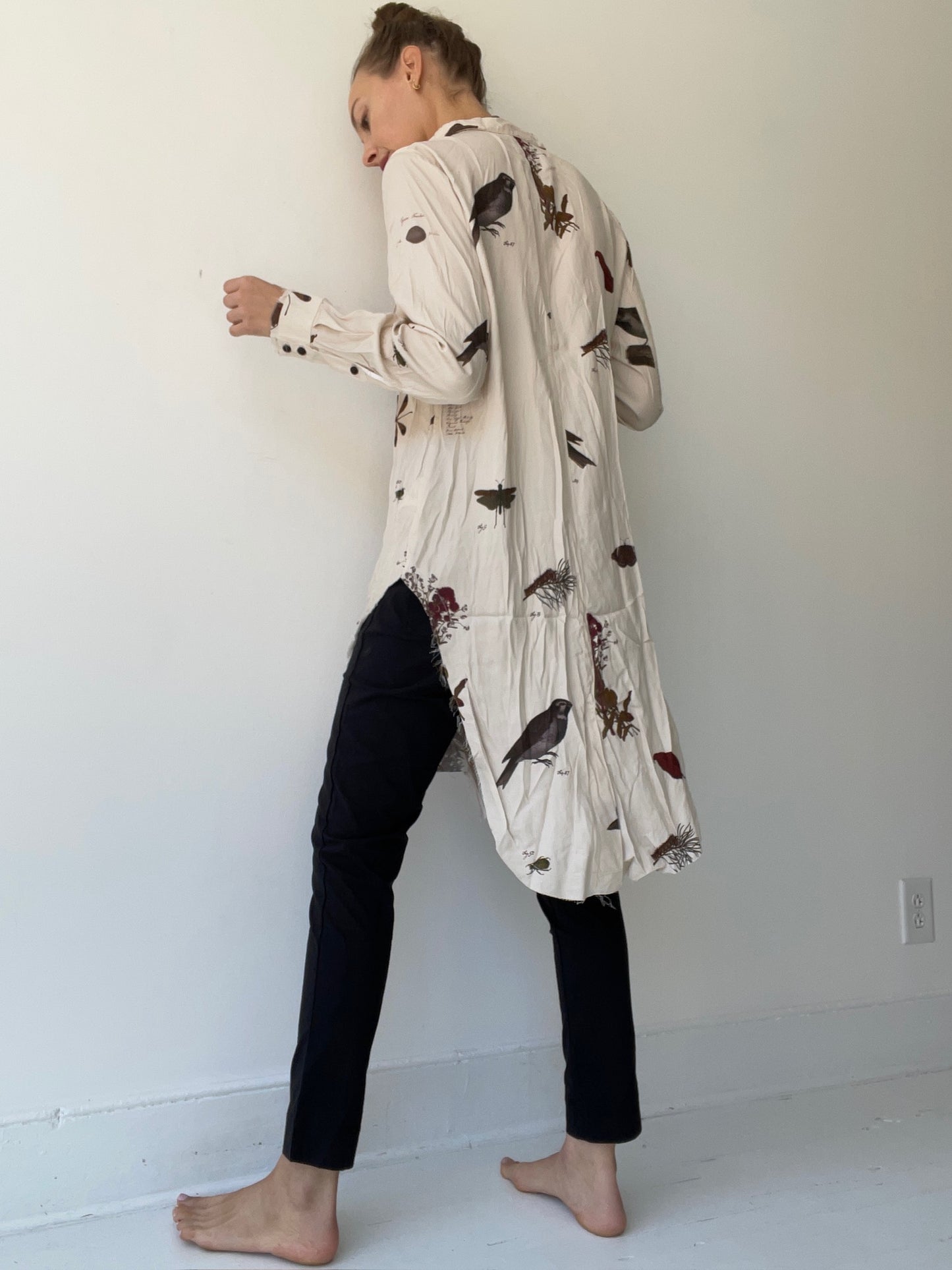 aleksandr manamïs treasury tongue shirt
