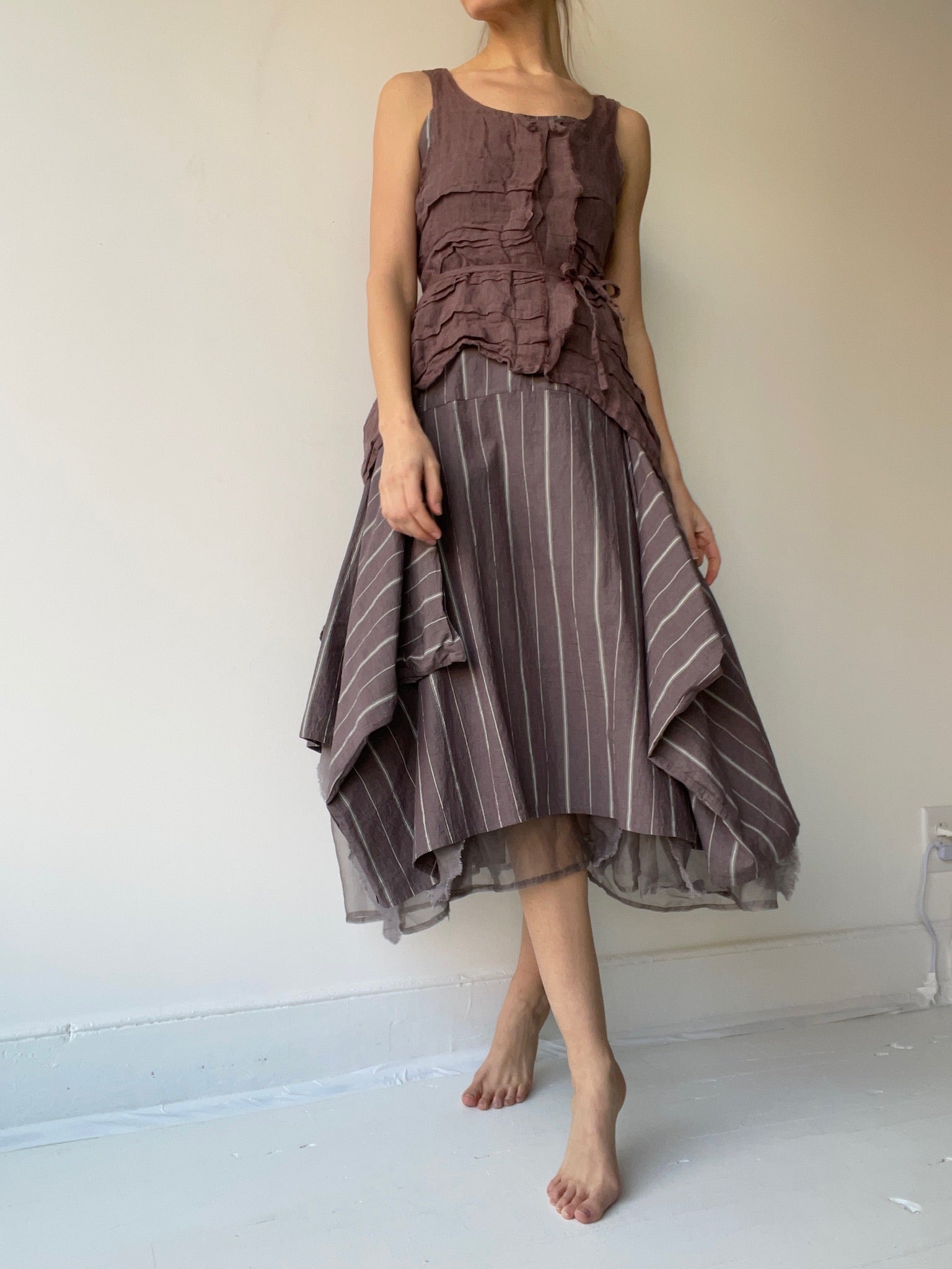 a stellah tank top by krista larson linen gauze mulberry one