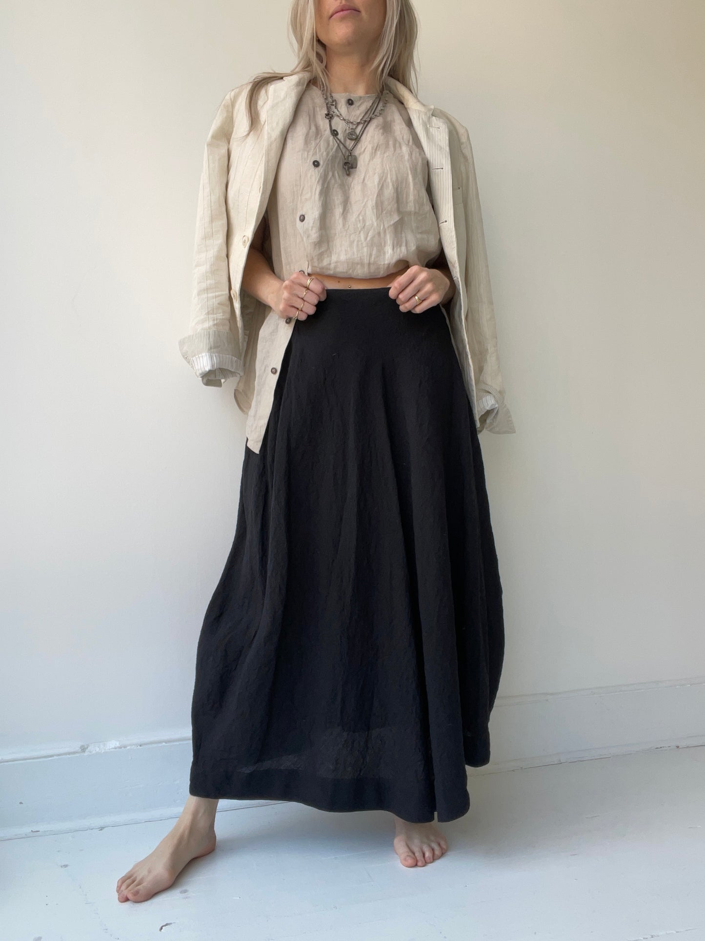 forme d’expression oval skirt