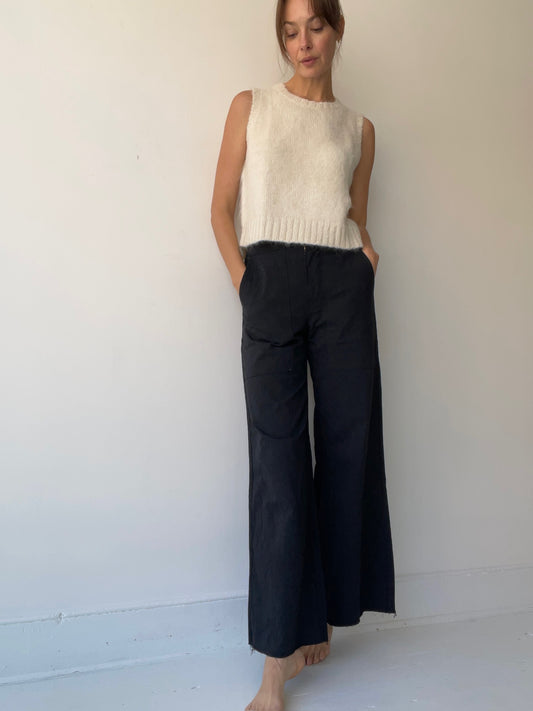 sula cream vest