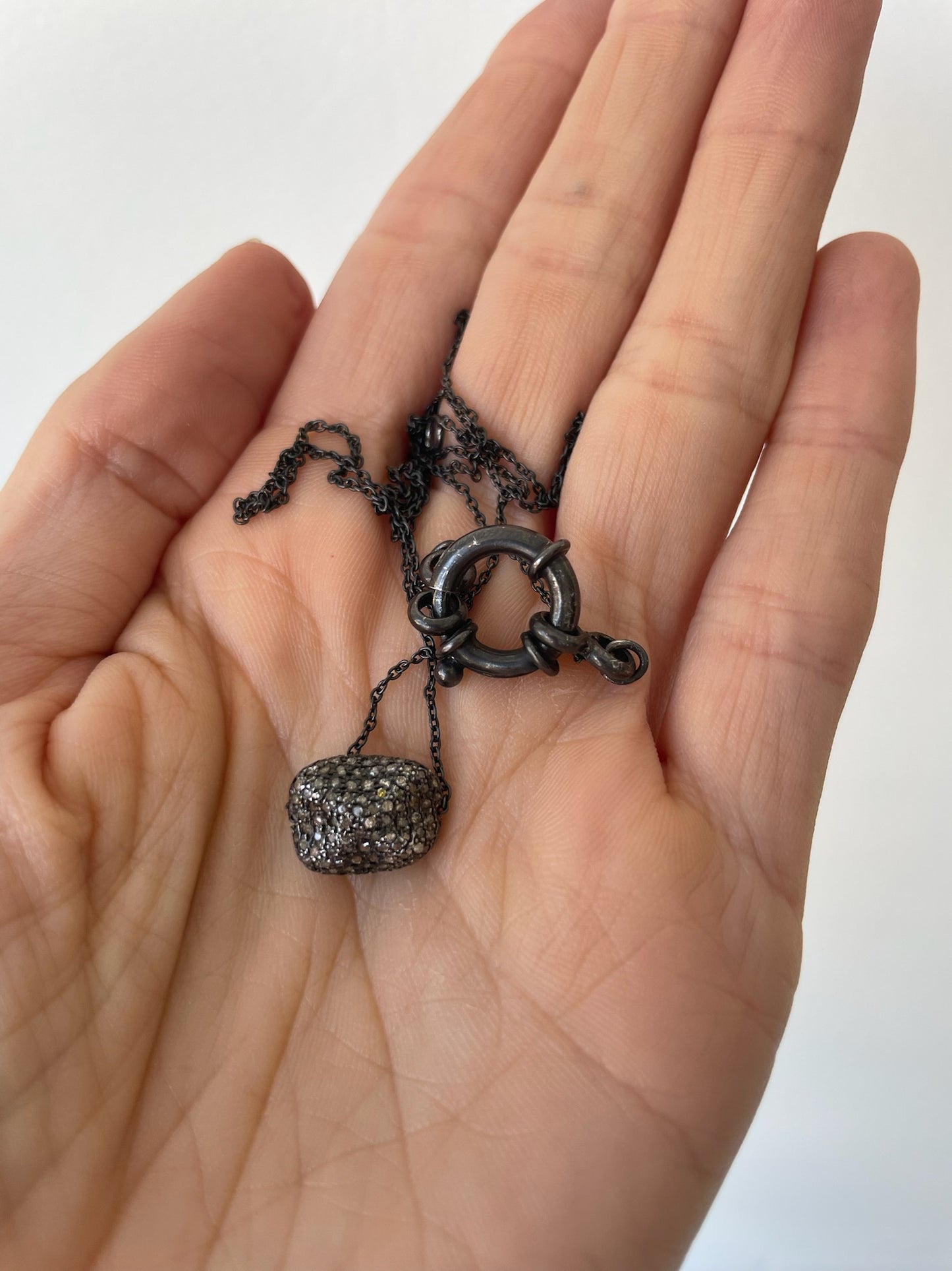 kundo diya necklace