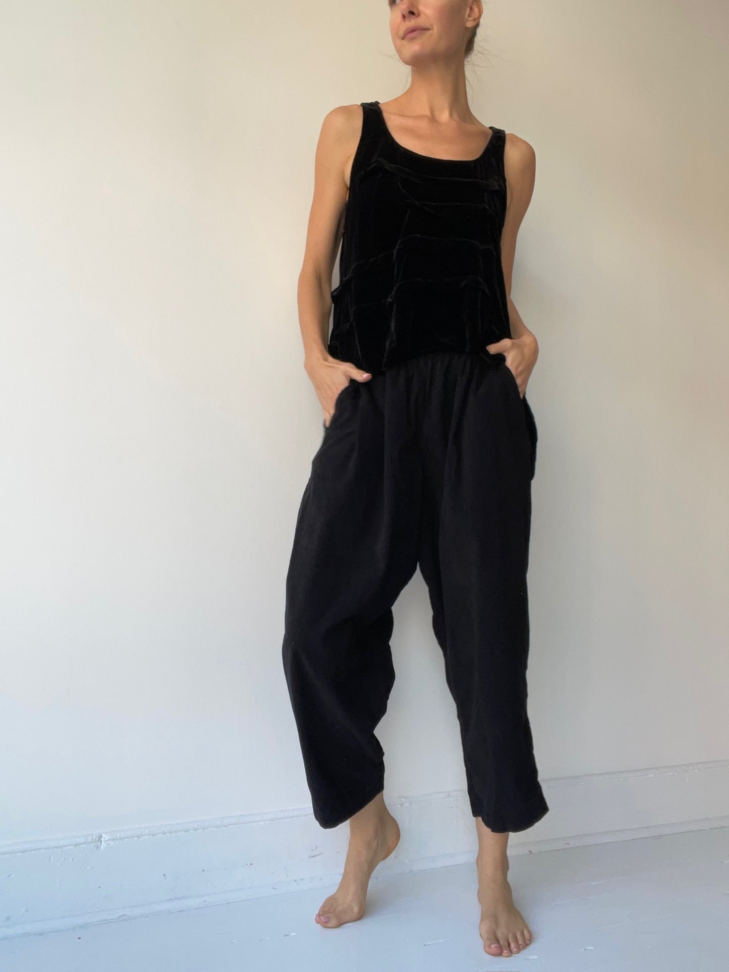 krista larson black crop creased tank