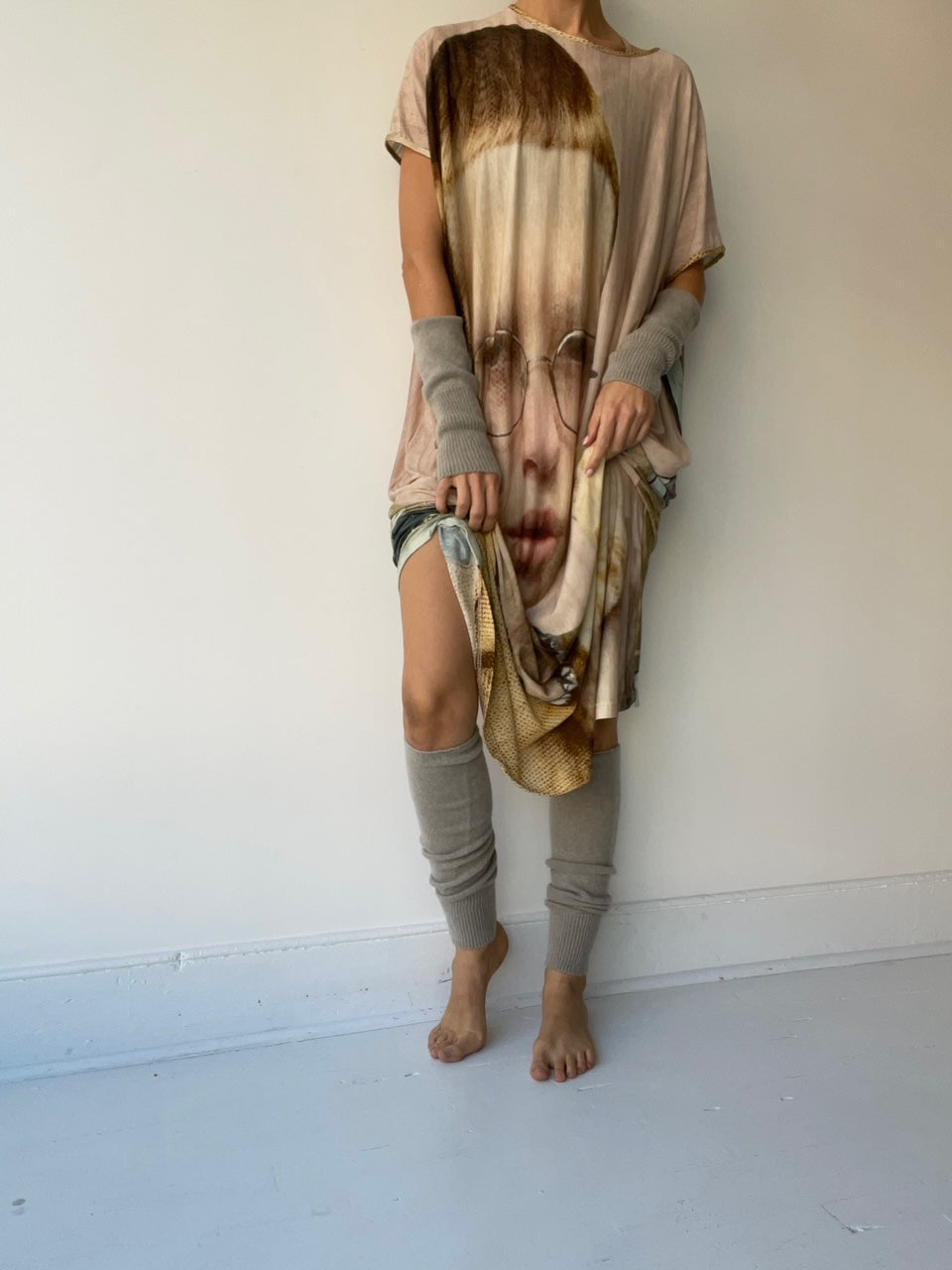 chisaki leg warmers LIGHT GREY