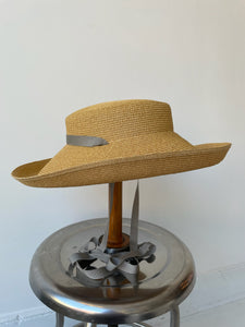 lala hat