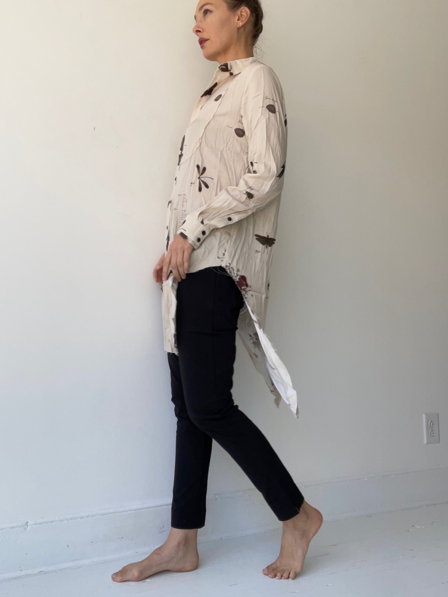 aleksandr manamïs treasury tongue shirt