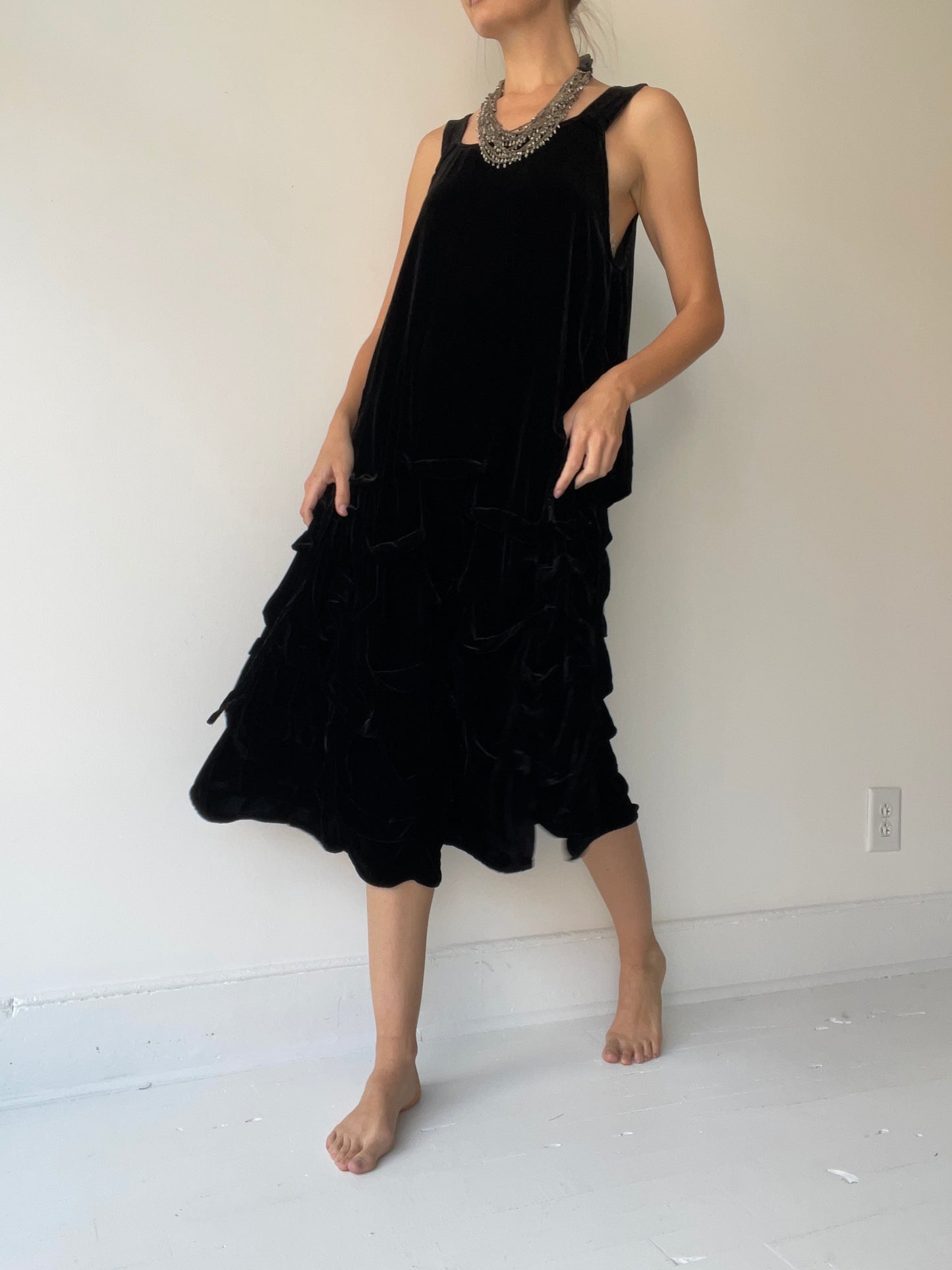 long tunnel slip BLACK