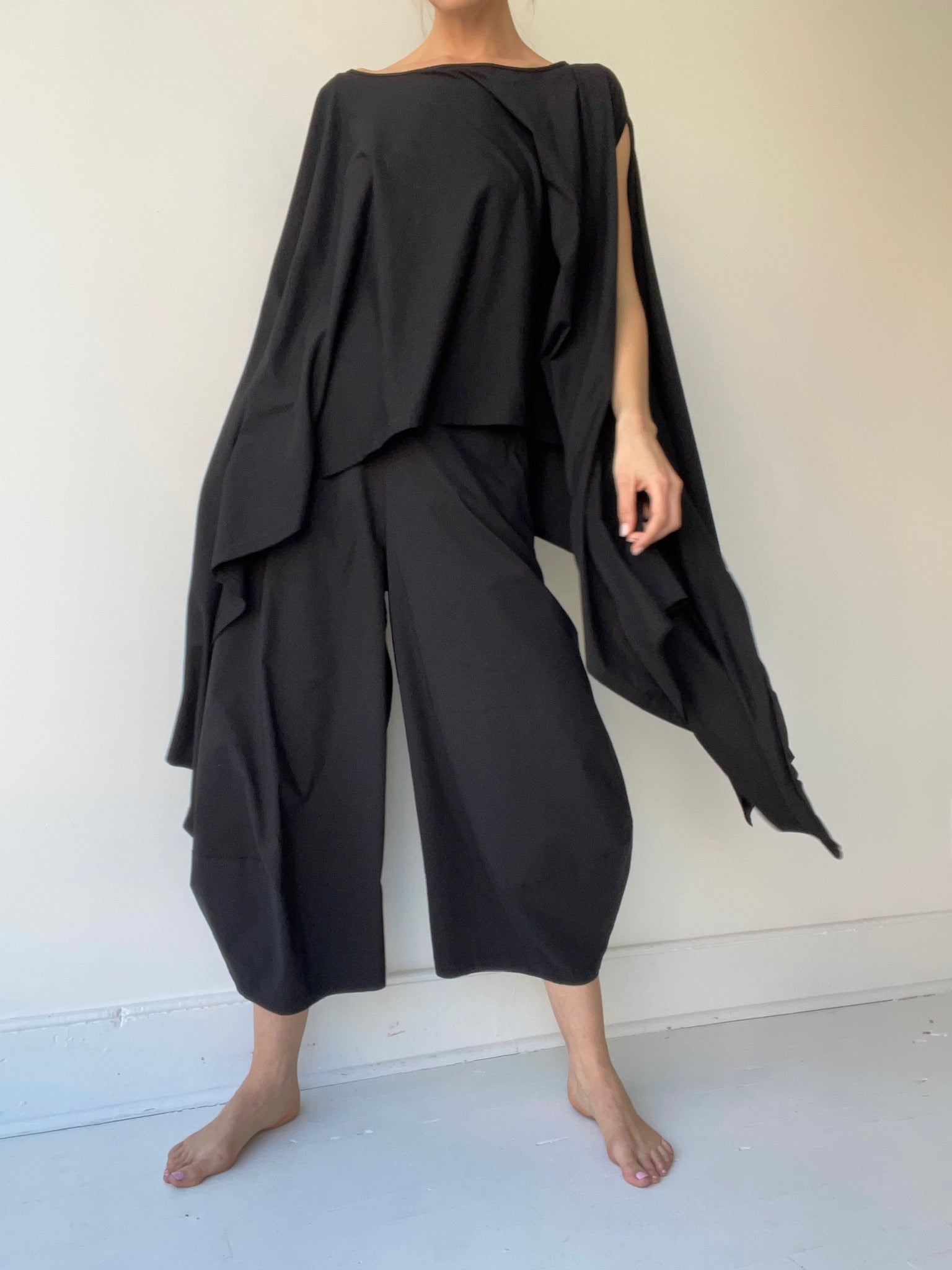 a barbara bologna multi top with 96% cotton/4% elastane