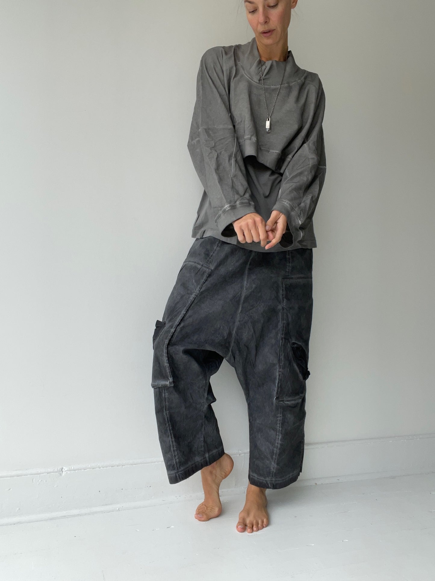 rundholz dip cropped sweatshirt