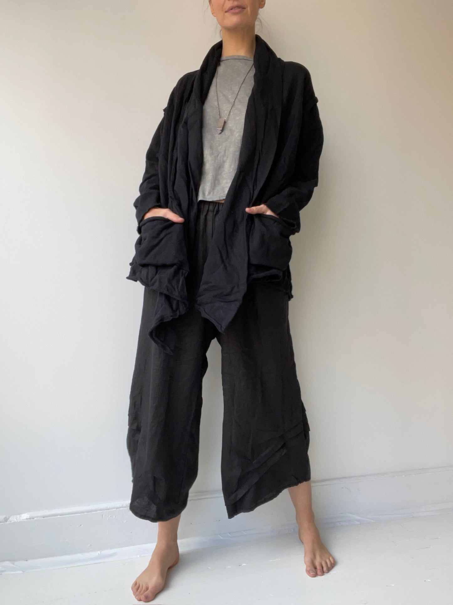 a billowy cardigan by krista larson heavy cotton black one size