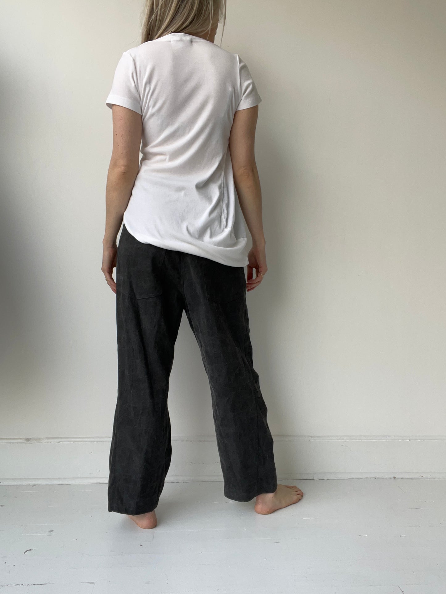 rundholz asymmetrical seam tee
