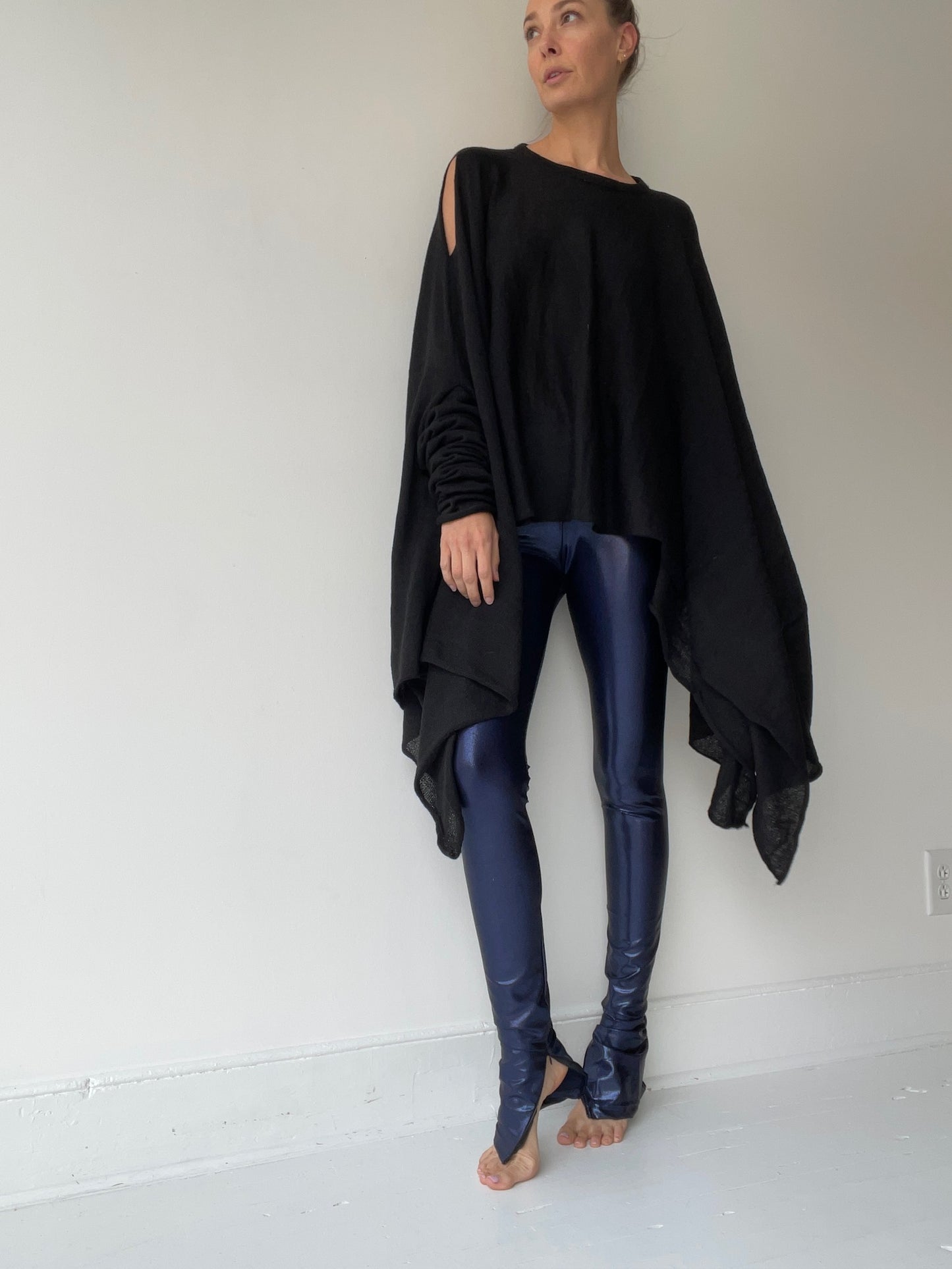 a barbara bologna salotto sweater in black