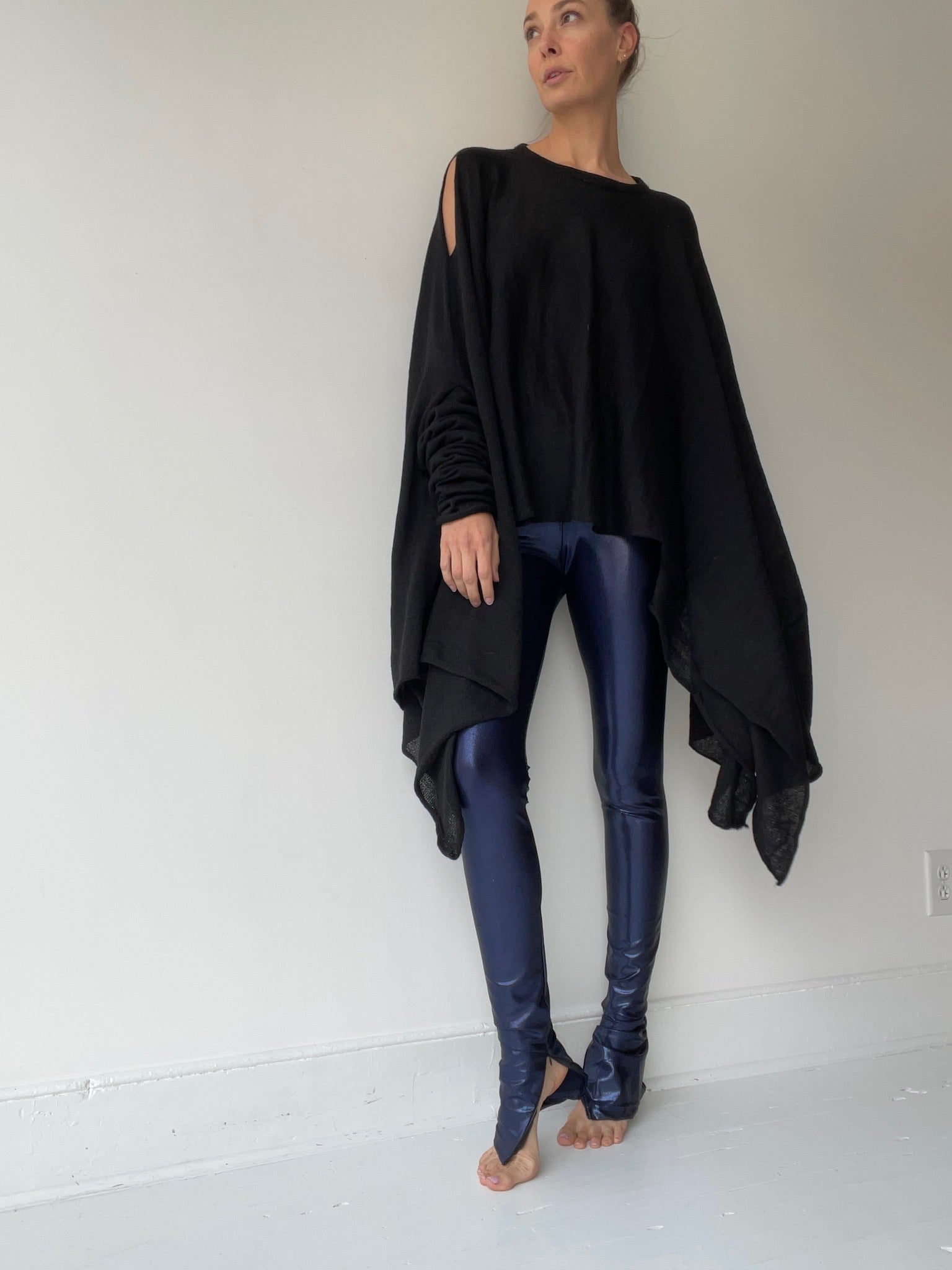 a barbara bologna salotto sweater in black