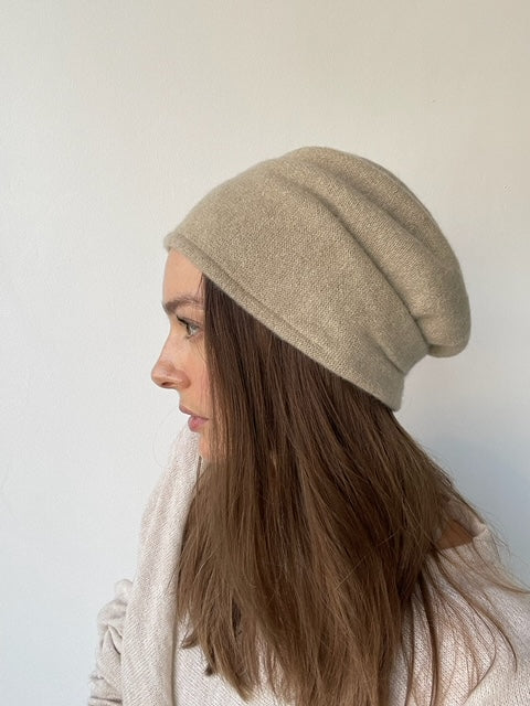 chisaki belly hat BEIGE