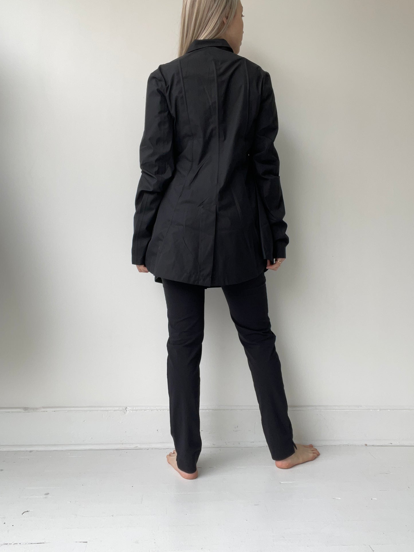 rundholz rainproof jacket