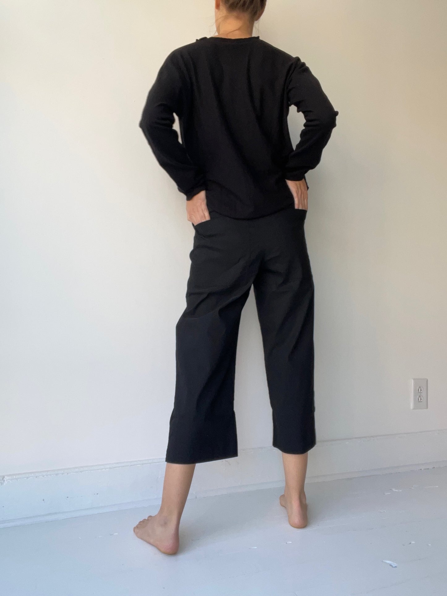 crop stretch trousers BLACK