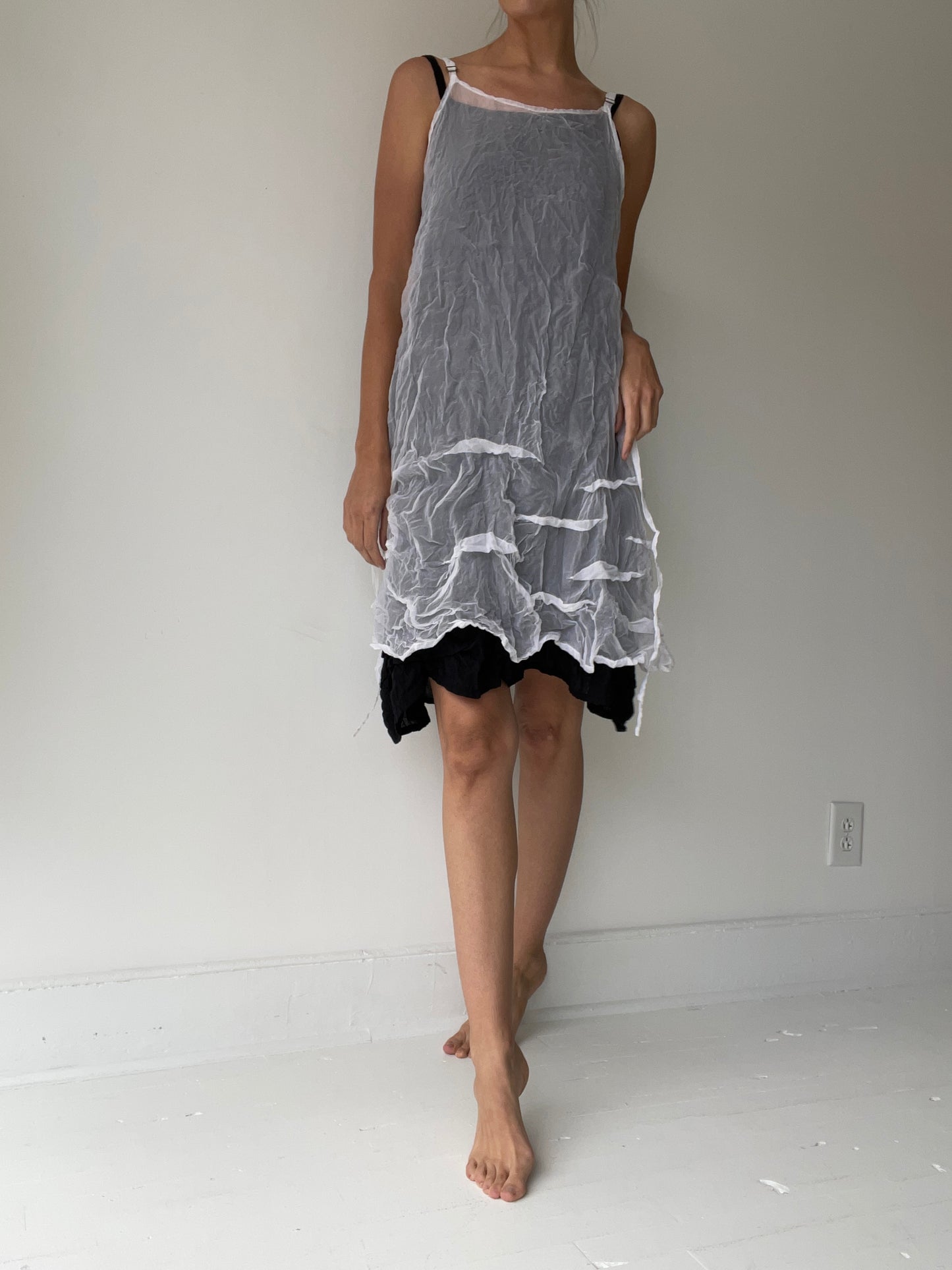 short wavey slip ORGANZA