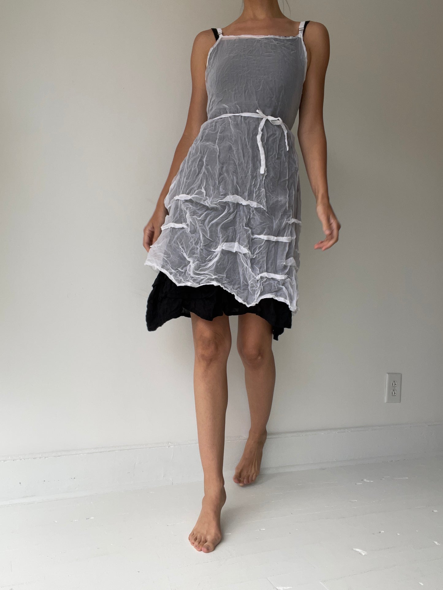 short wavey slip ORGANZA