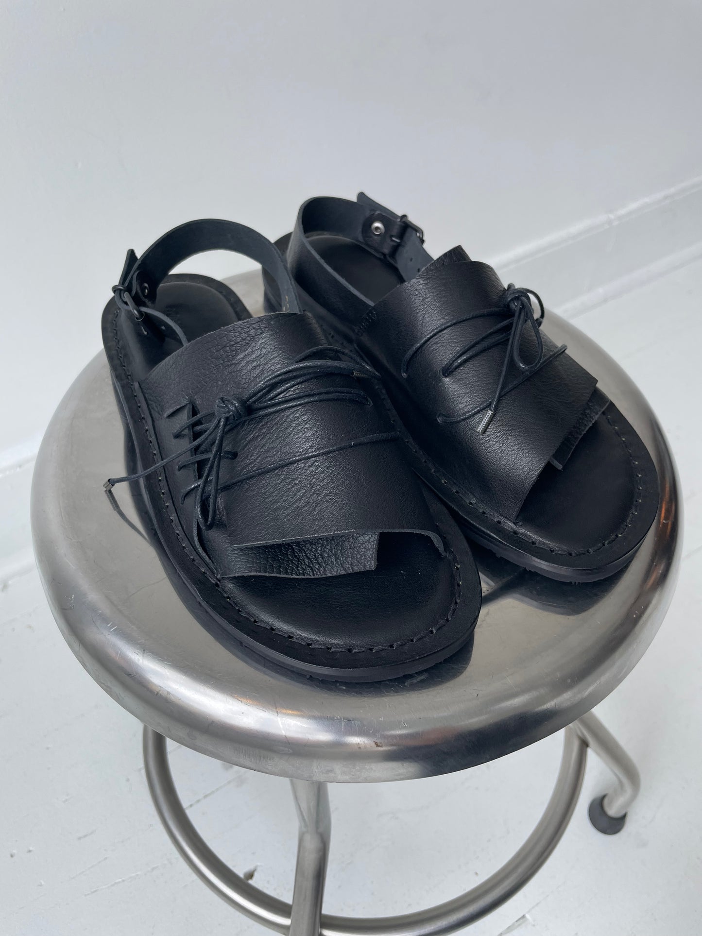 pal offner rare sandals