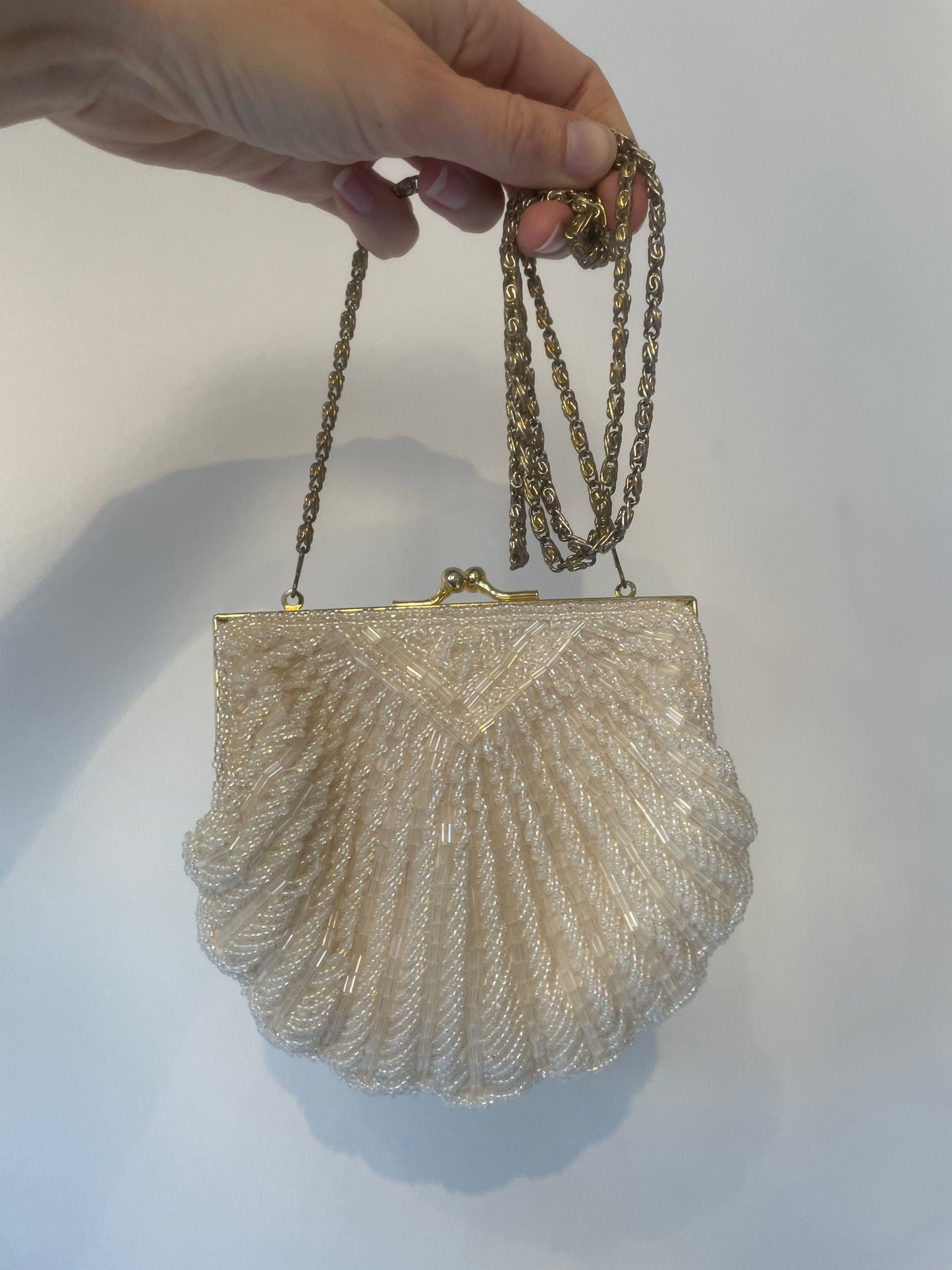 vintage cream shell purse