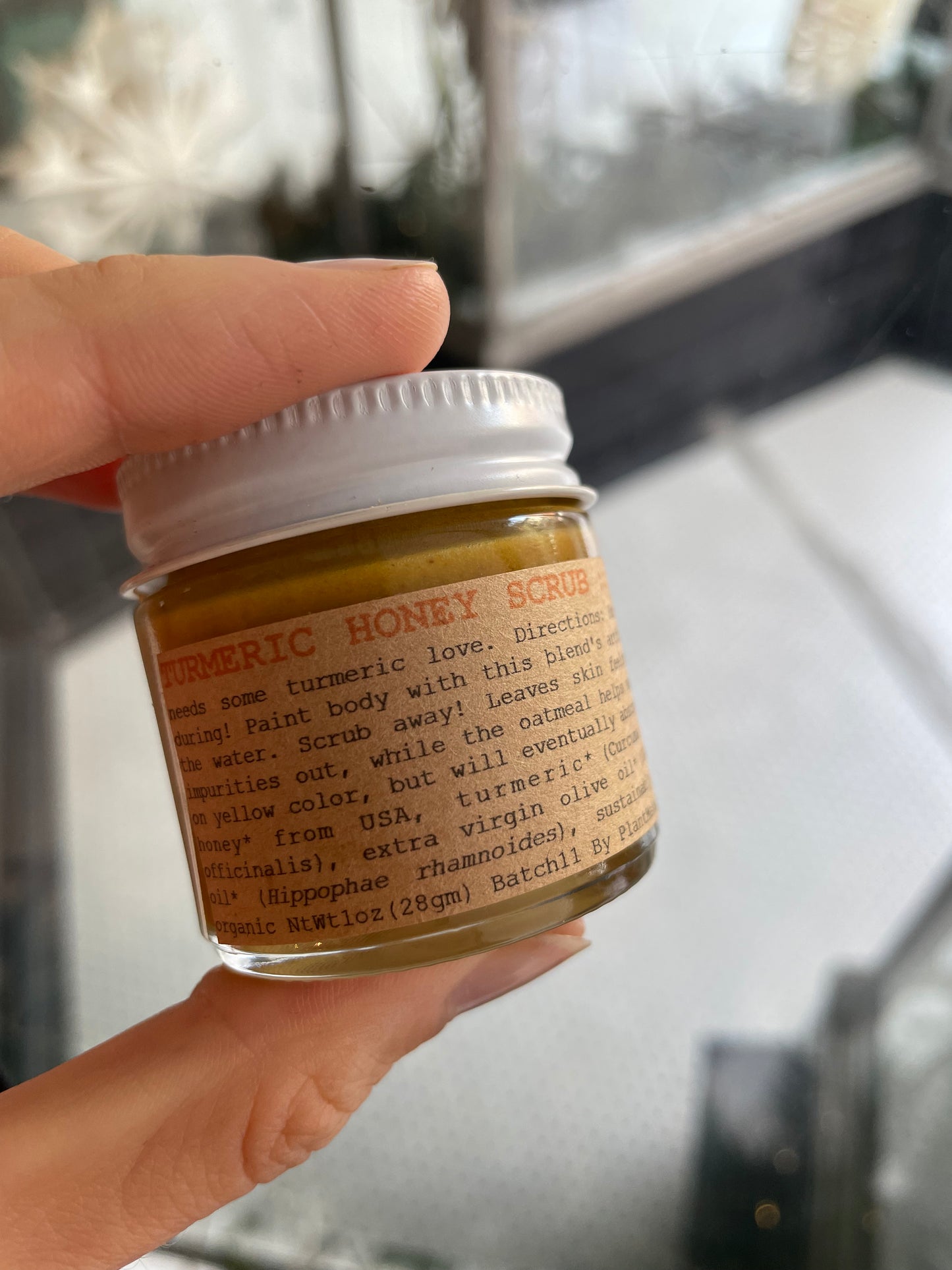 plant makeup turmeric scrub