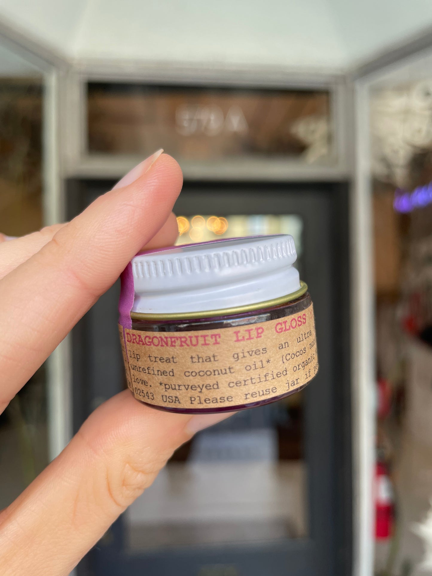 plant makeup dragonfruit lip gloss