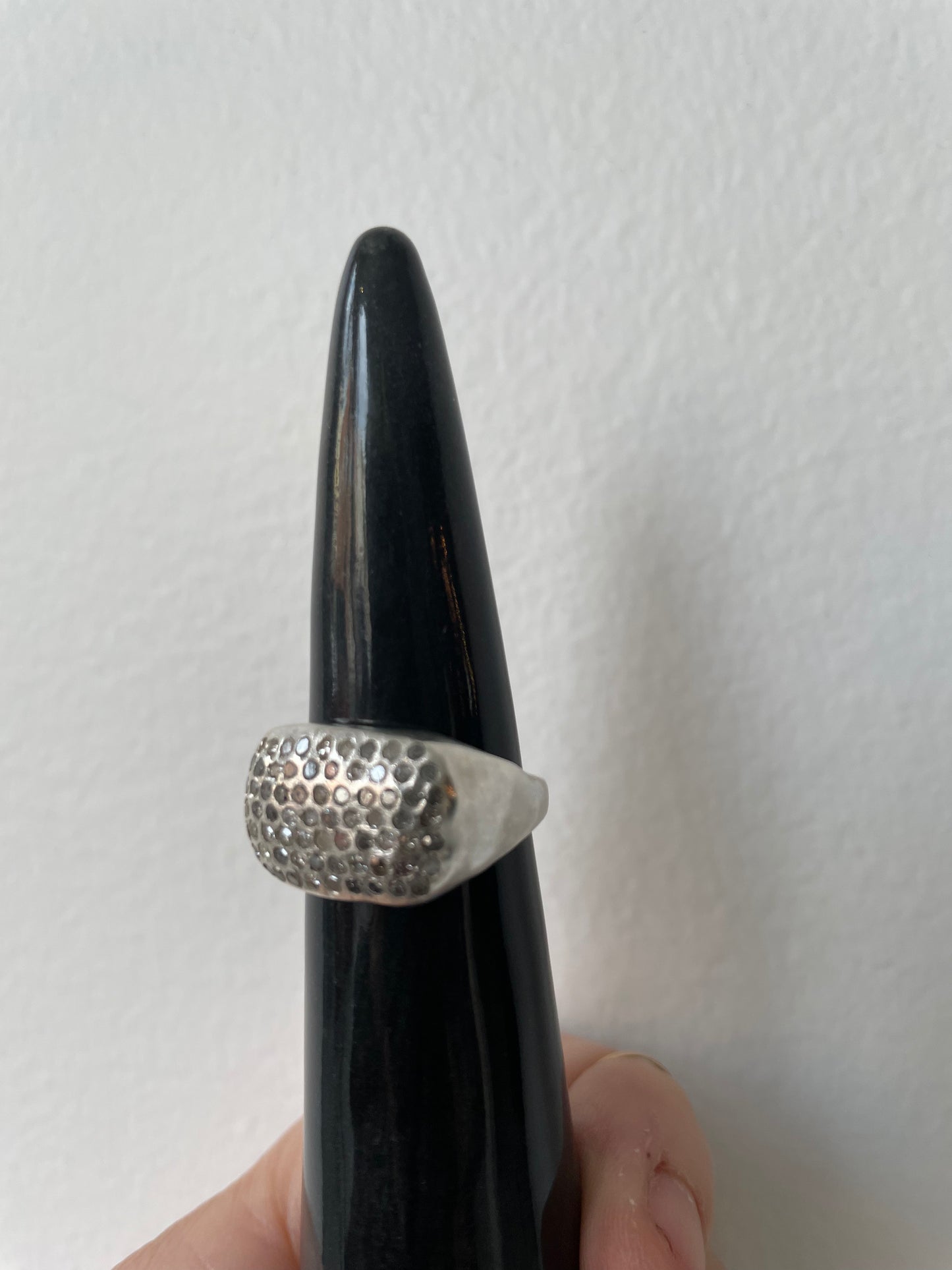 naida ring