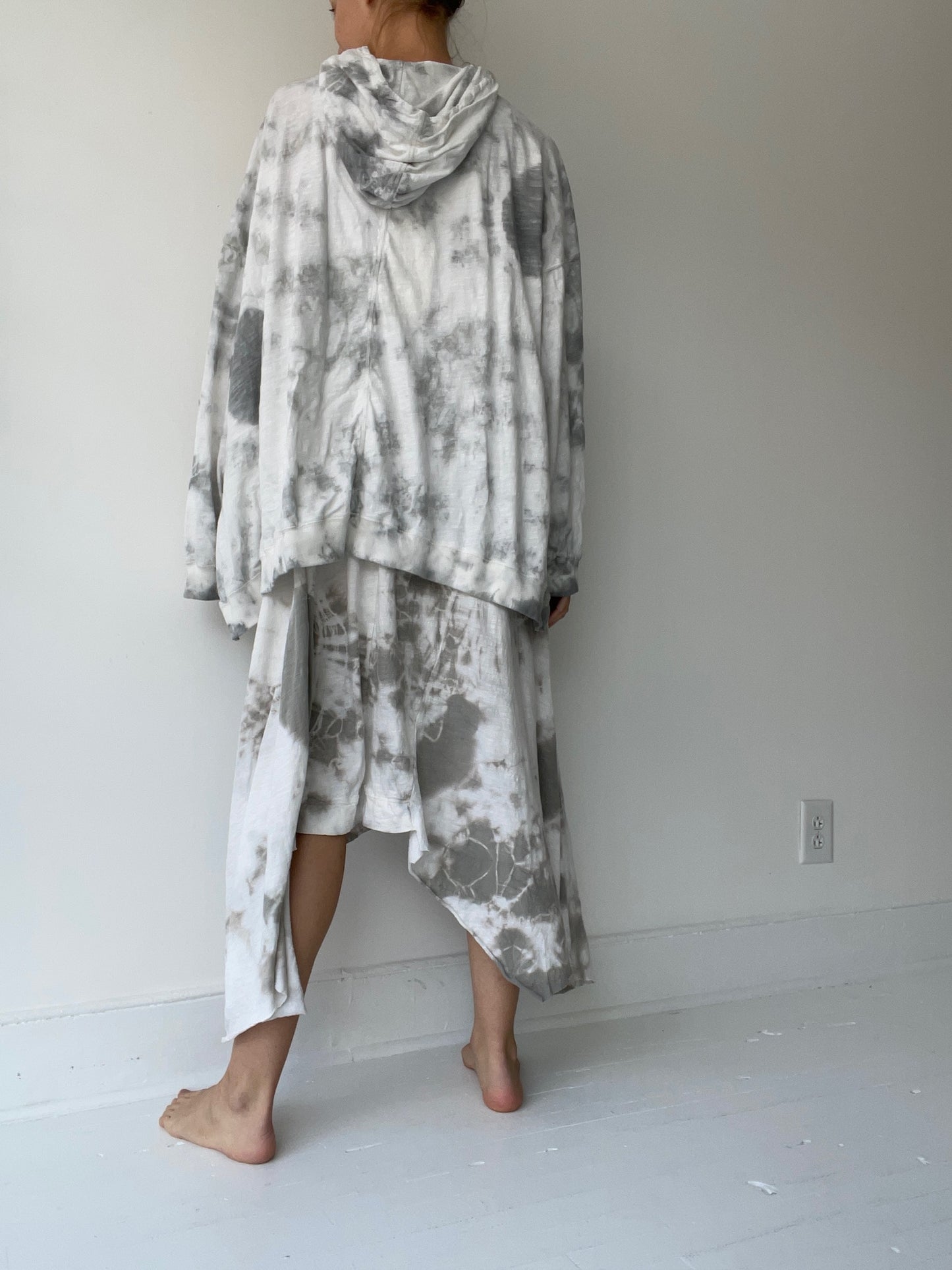crop bode tie dye sweatshirt