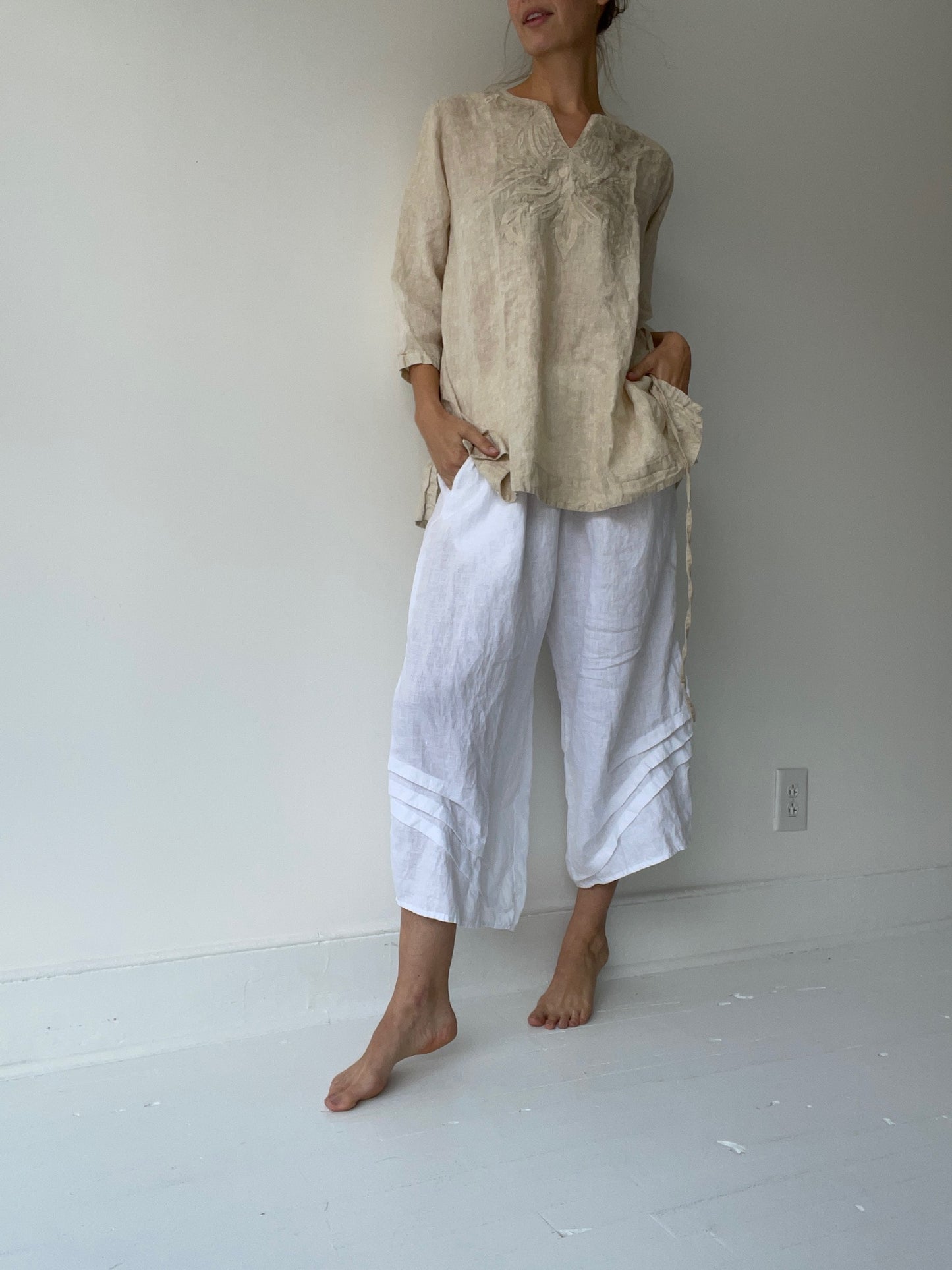 a kolkata pullover shirt by krista larson 100