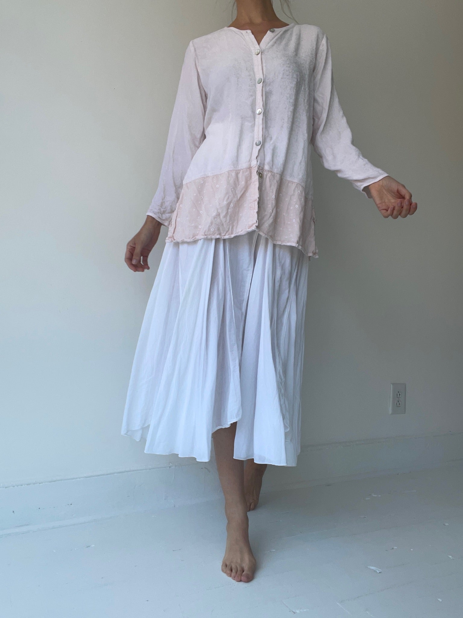 a preloved ballet cardigan by a la mode rayon velvet size small