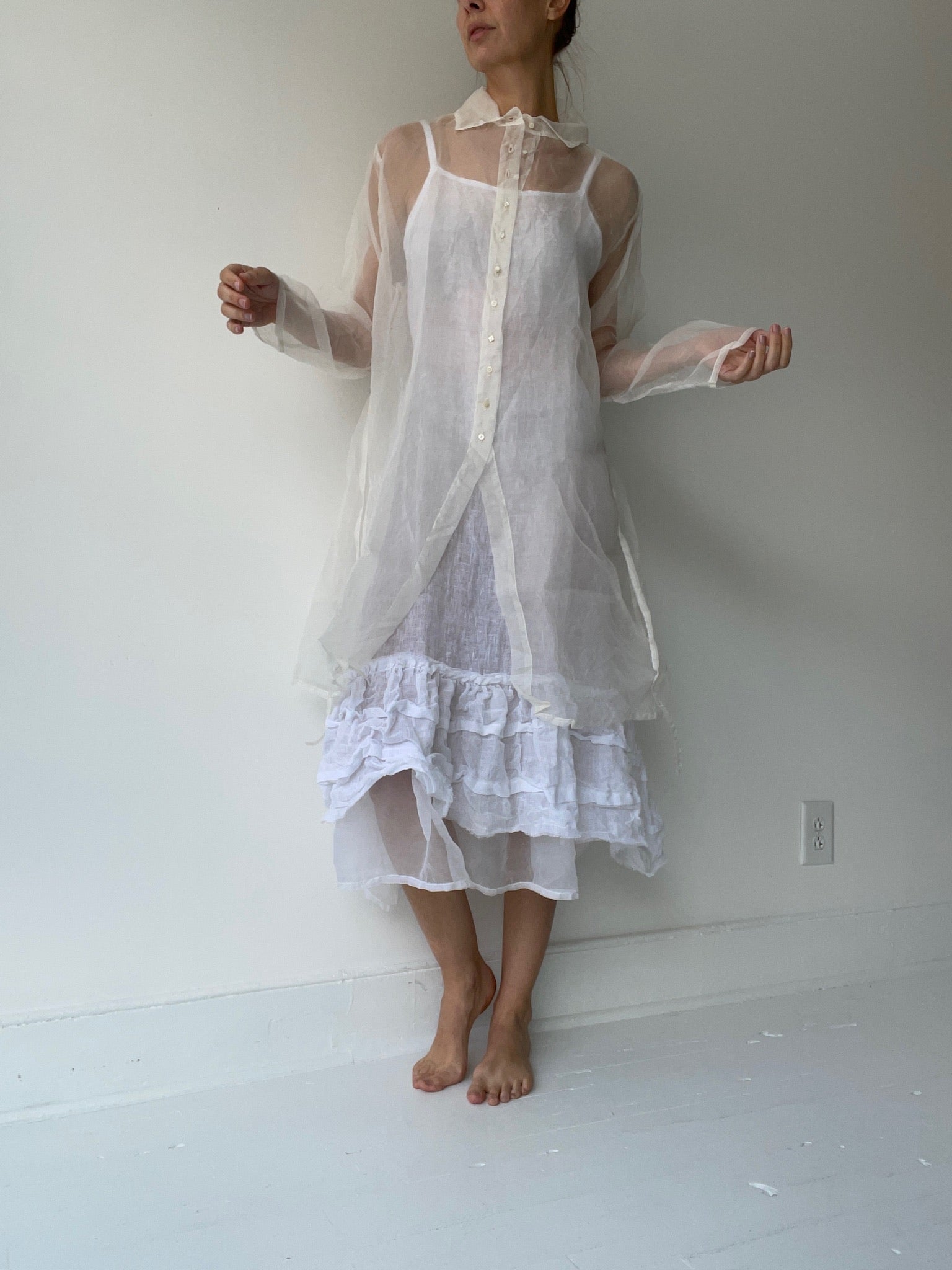 a long weekender shirt CREAM by krista larson 100