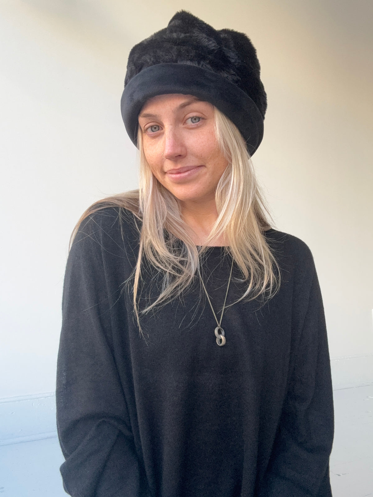 chisaki fupa hat