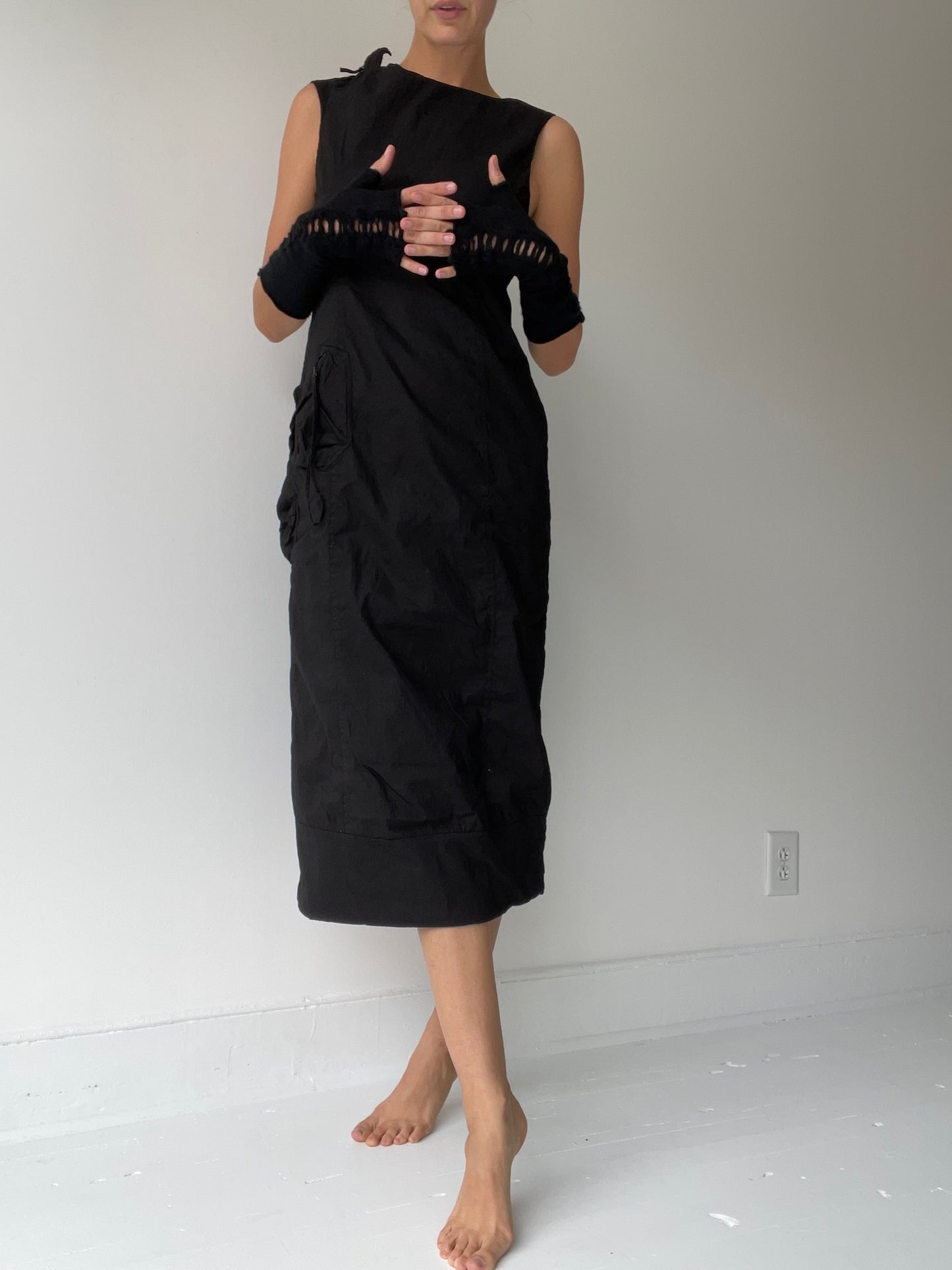 BLACK wool gloves