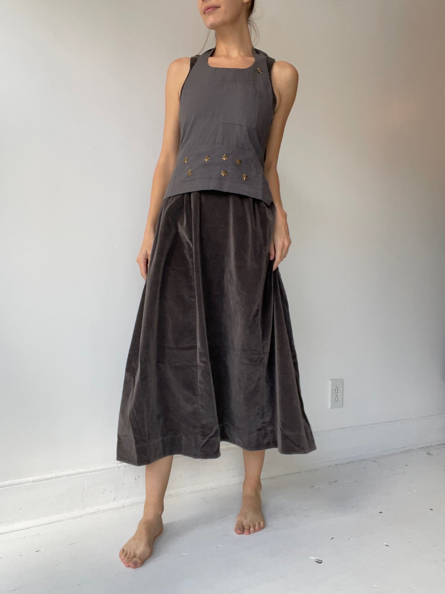 a circa 26 artist apron