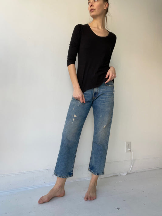 it is well black 3/4 sleeve tee