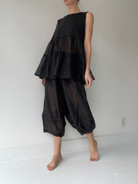 flounce top