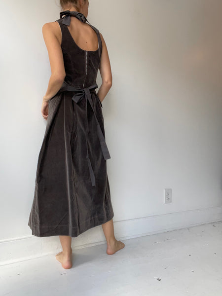 circa 26 artist apron