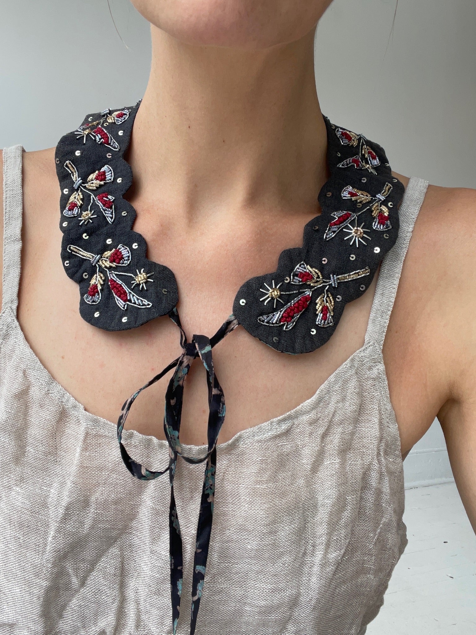 a circa 26 black luminary collar necklace