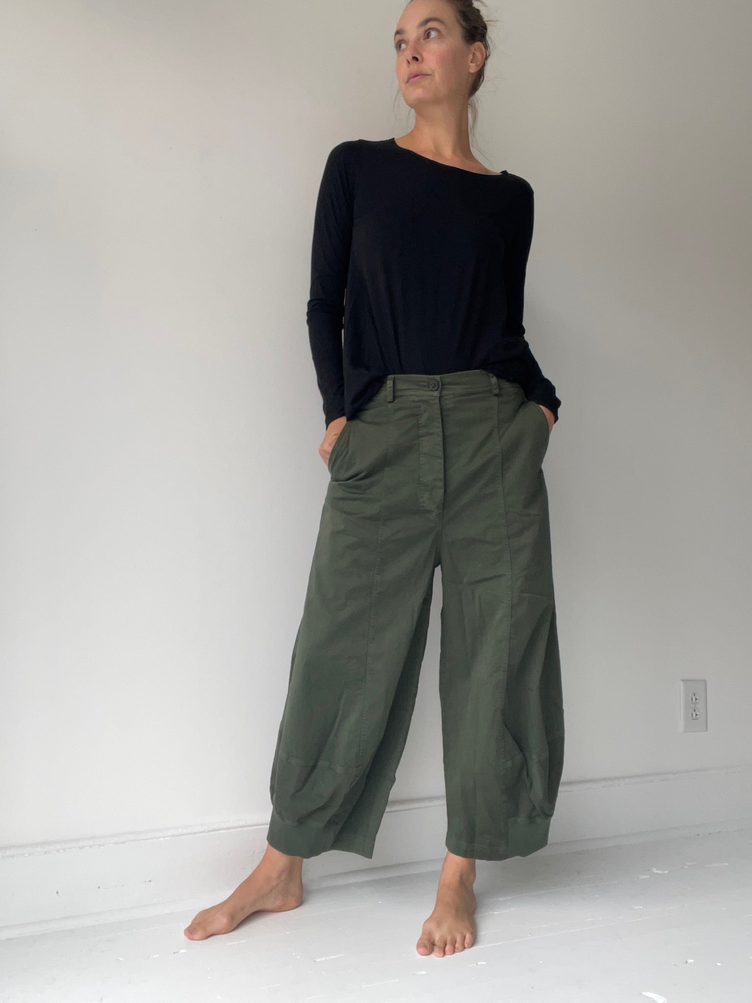 a rundholz black label twill pants with 97% cotton/3% elastane ”teal” *color is green