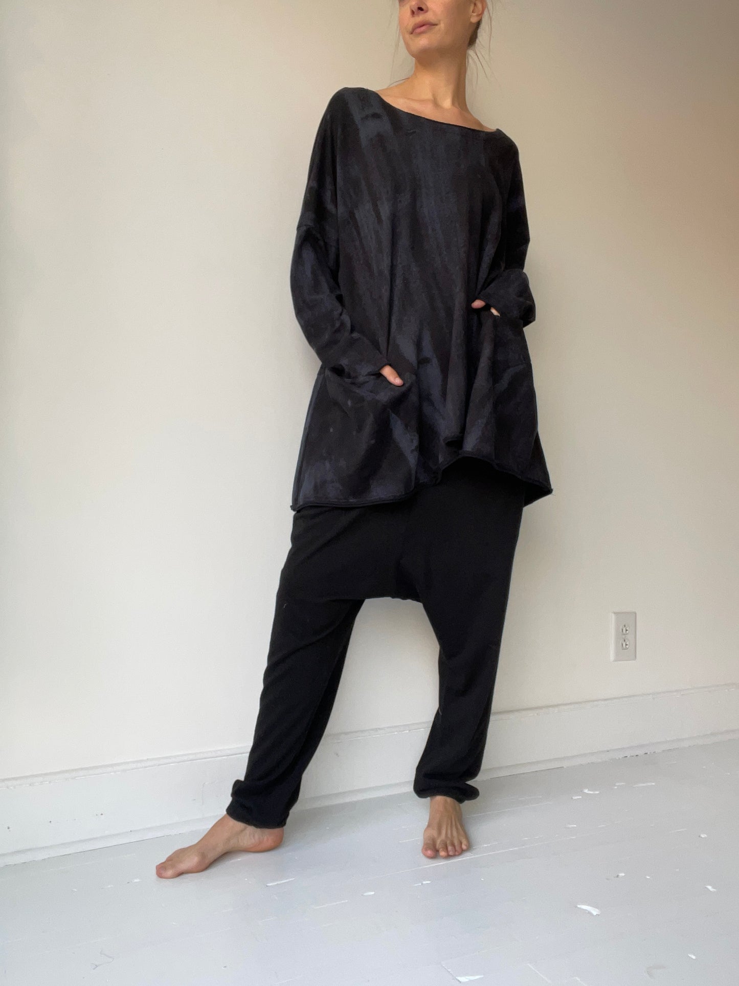 a preloved tunic sweatshirt by rundholz black label 95