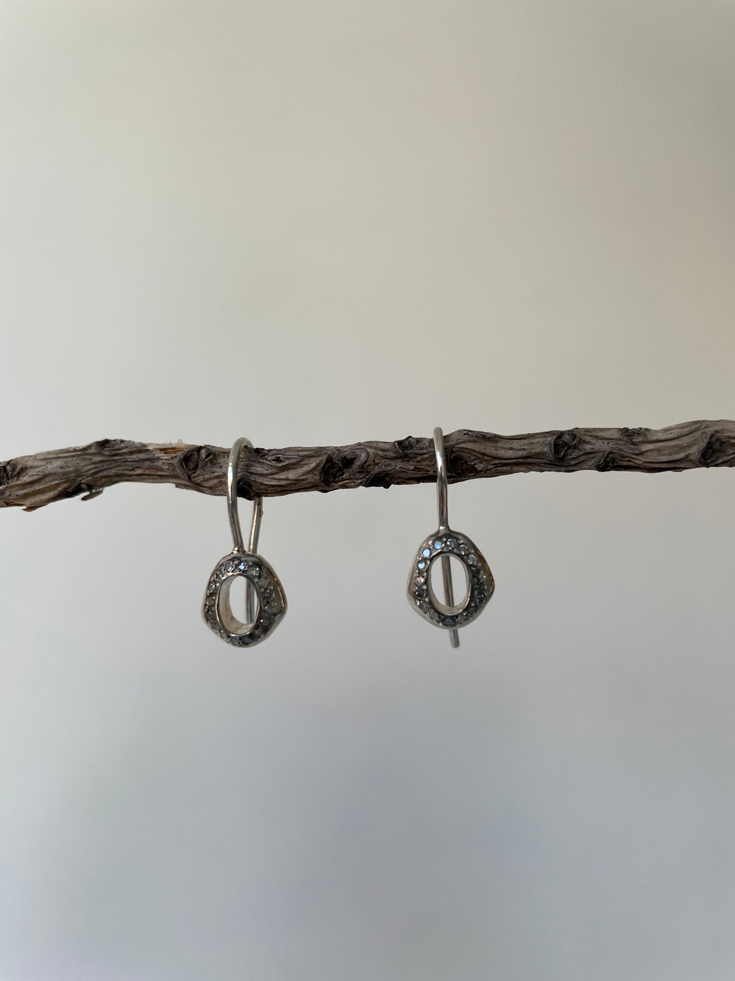 vix diamond earrings