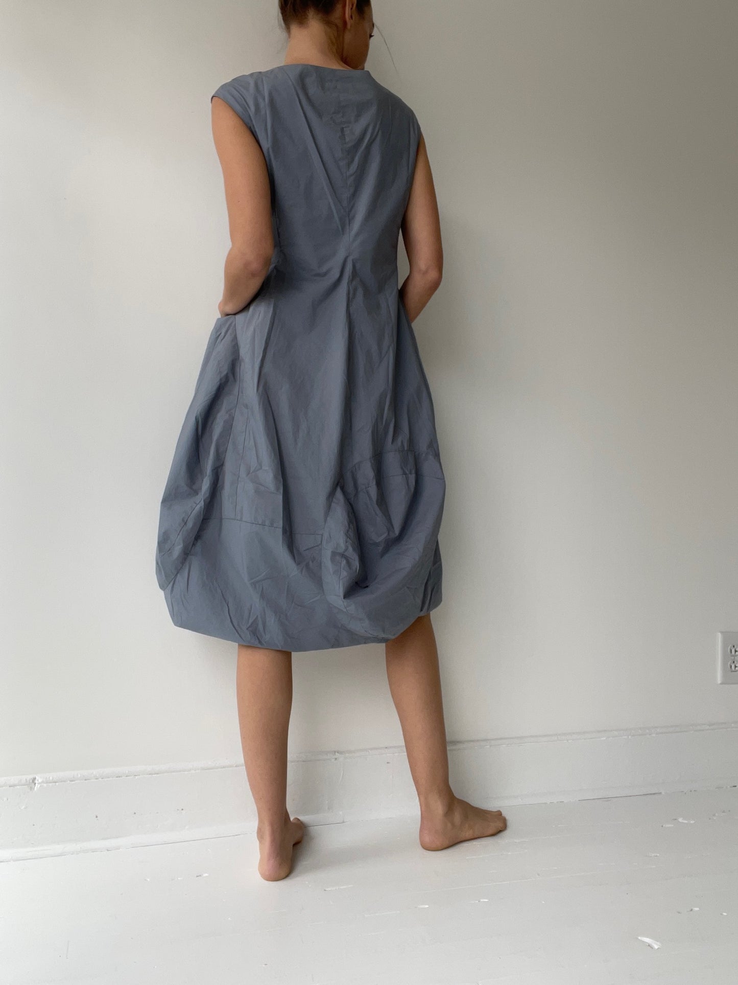 circle pocket dress