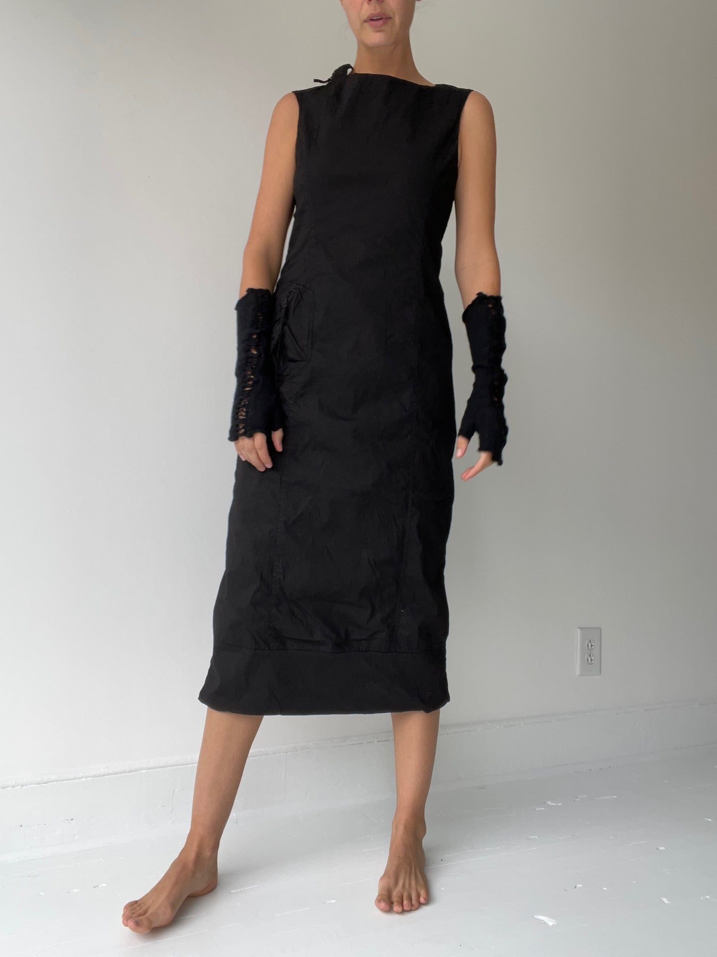 BLACK wool gloves